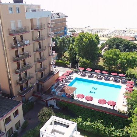 Hotel Sofia Lido di Jesolo Kültér fotó
