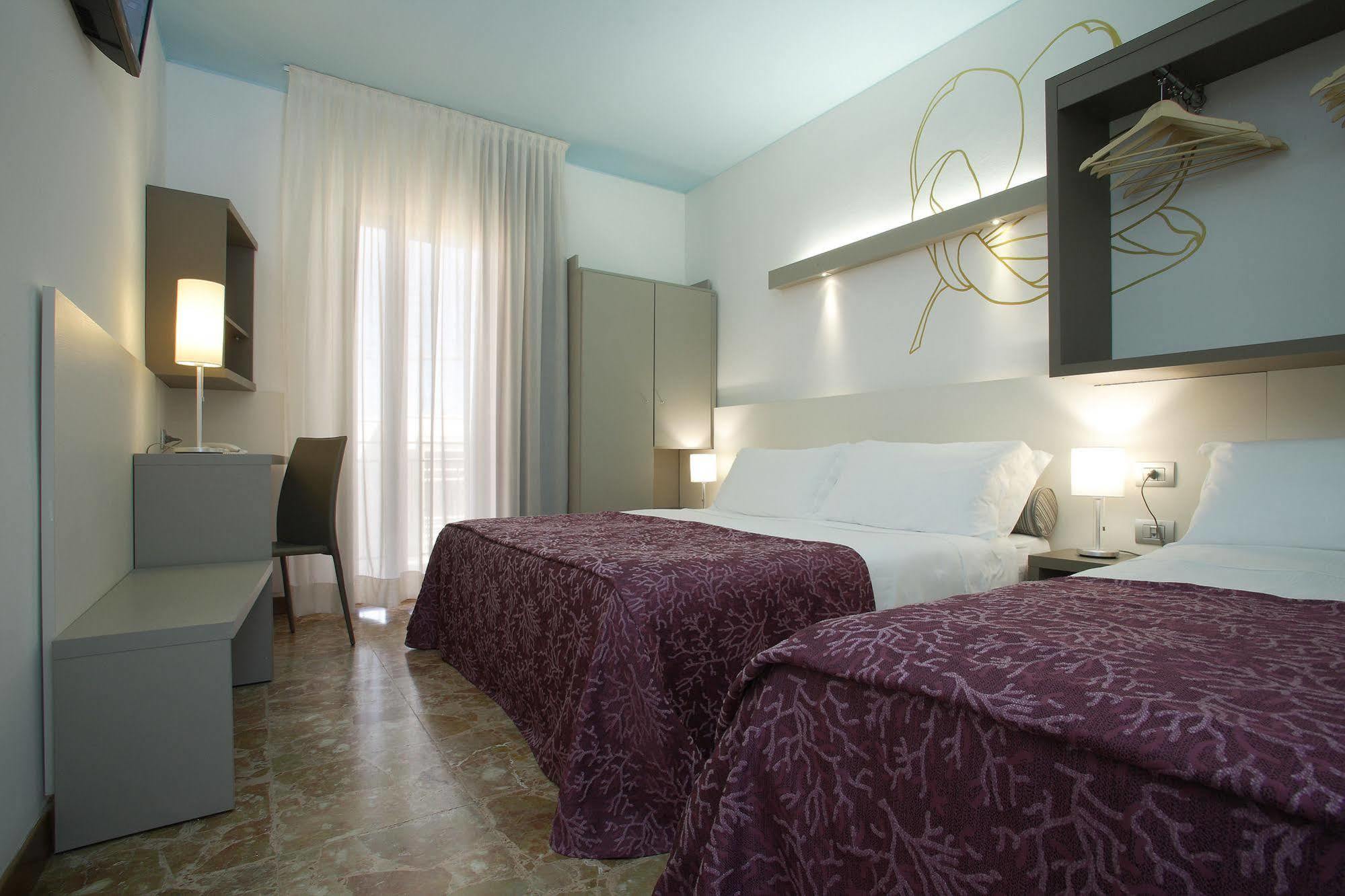 Hotel Sofia Lido di Jesolo Kültér fotó